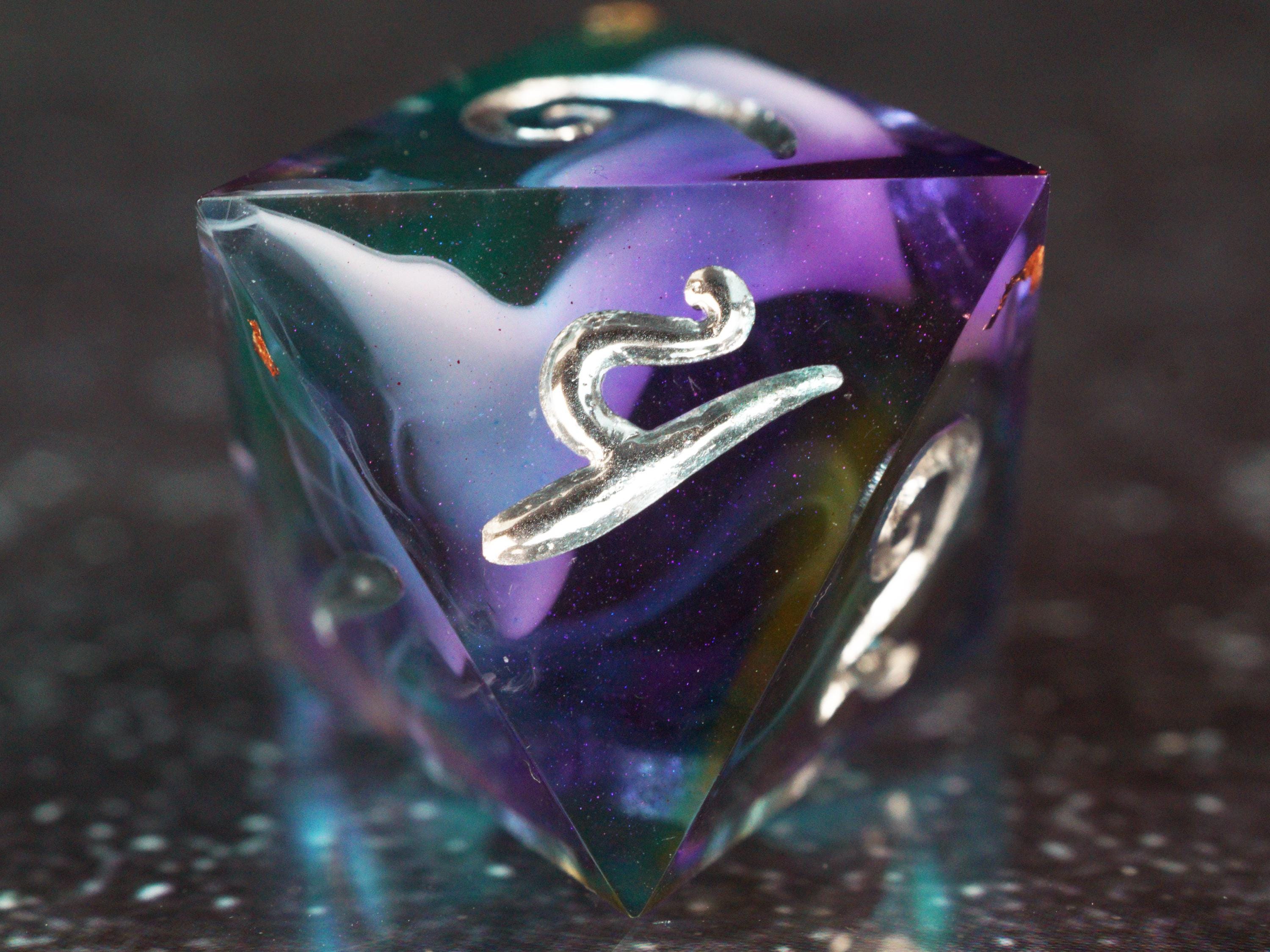 Magic Missile - silver - Handmade Resin Dice Set