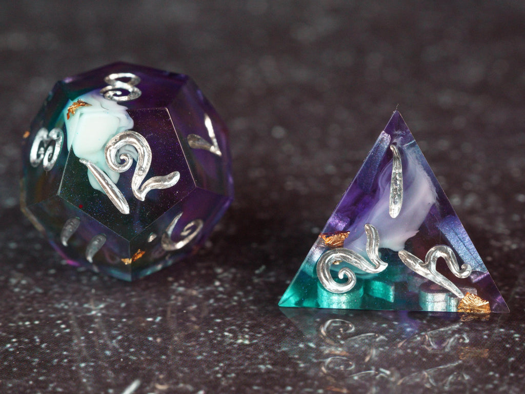 Magic Missile - silver - Handmade Resin Dice Set