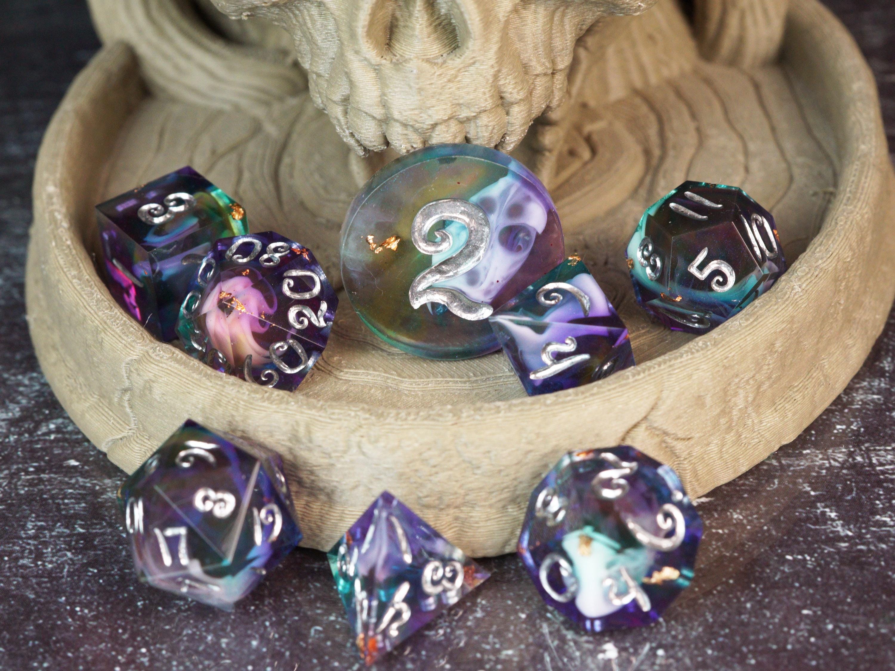 Magic Missile - silver - Handmade Resin Dice Set