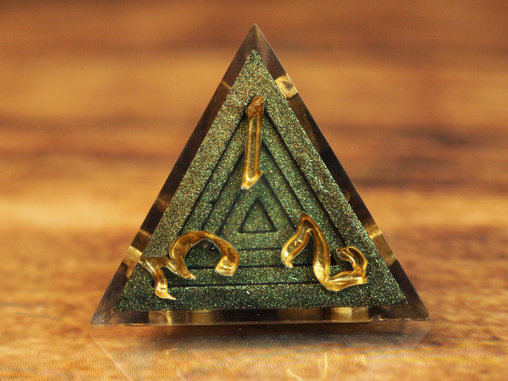 Emerald Glint - Luxury Bismuth Inspired Handmade Resin Dice Set