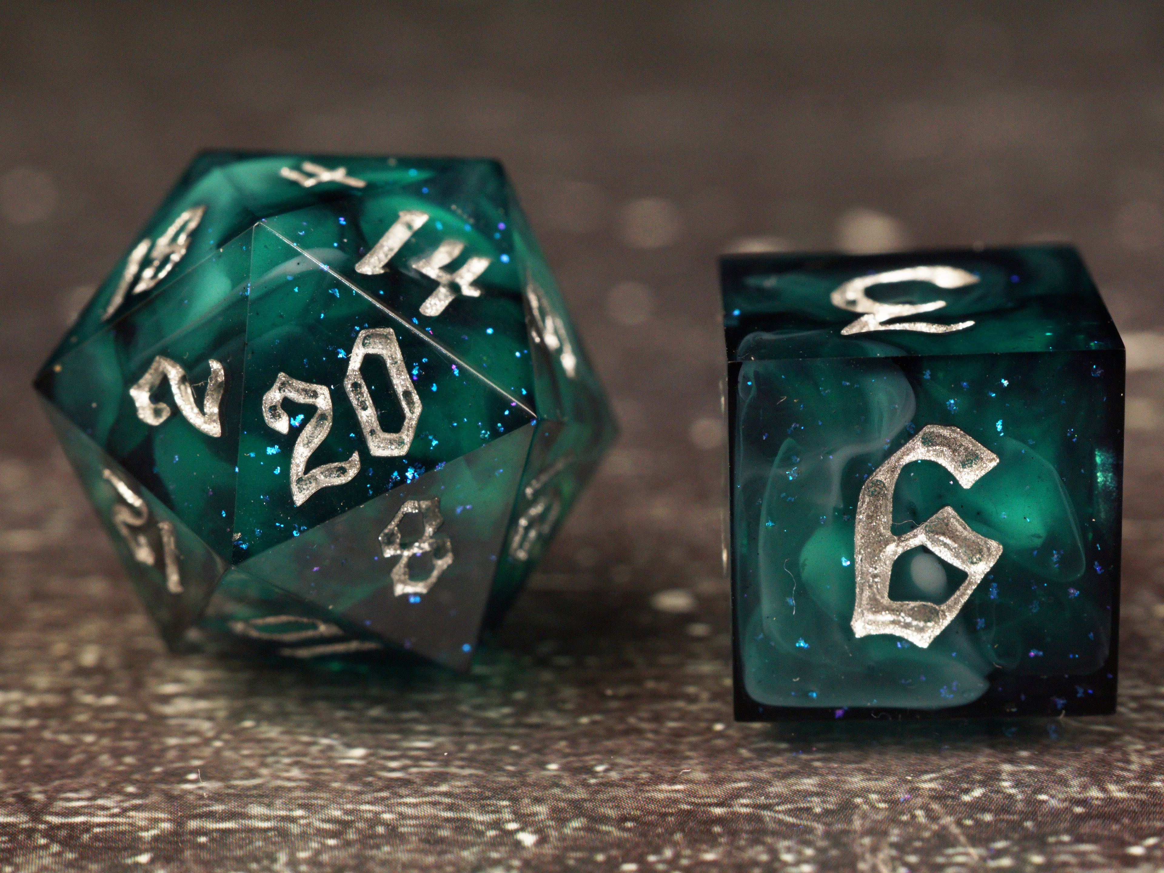 Hunter's Game - Handmade Resin Dice Set