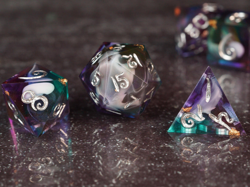 Magic Missile - silver - Handmade Resin Dice Set