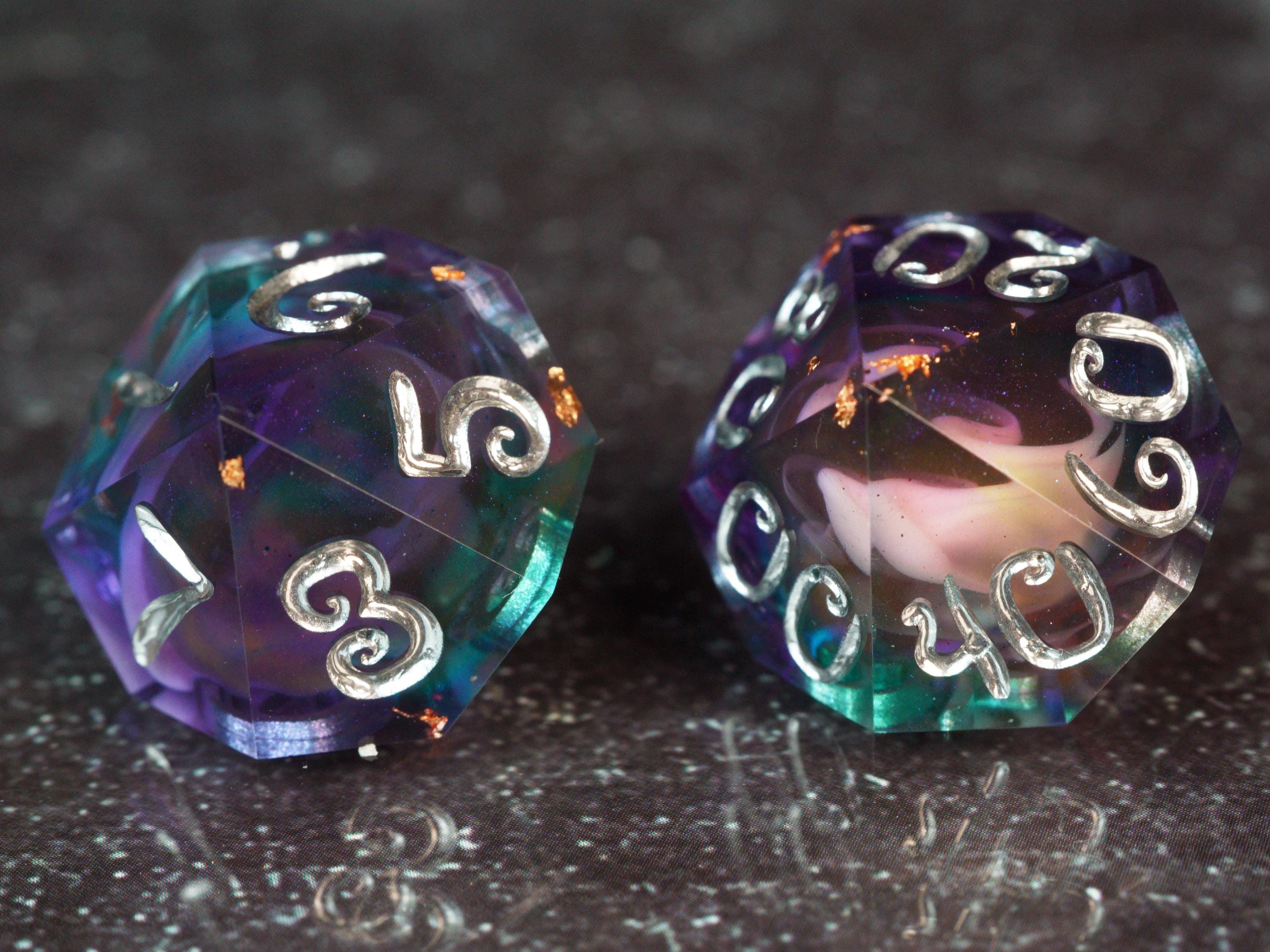 Magic Missile - silver - Handmade Resin Dice Set
