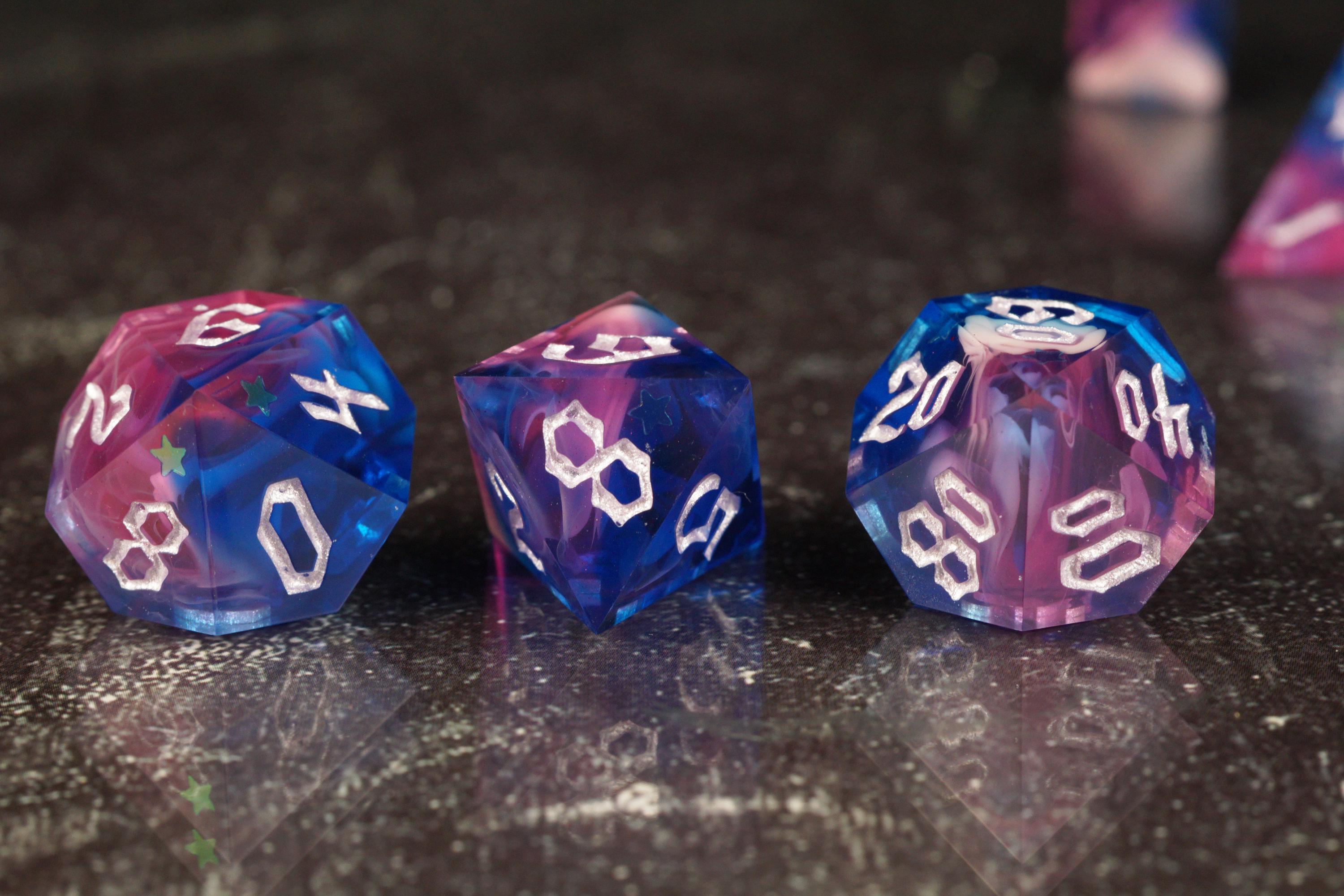 Midnight Star - star variant - Handmade Resin Dice Set